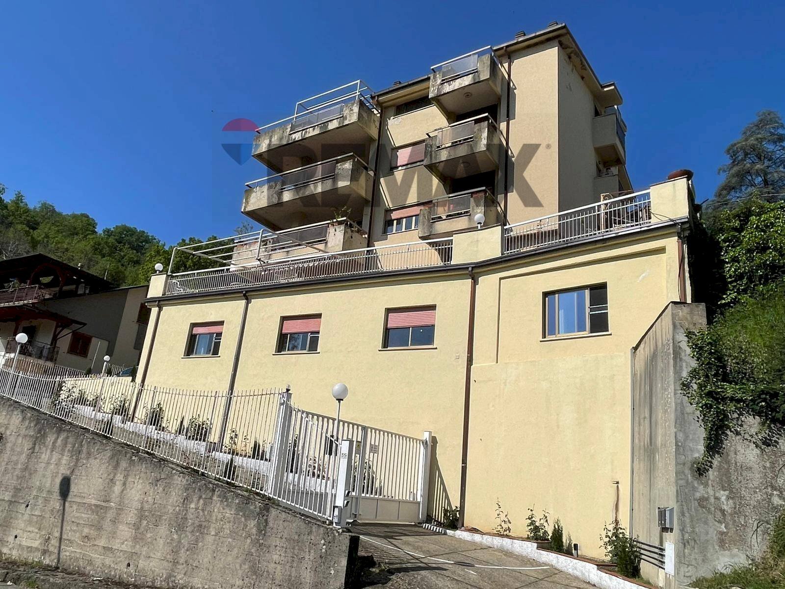 Edificio all\'aperto - Quadrilocale Via Nazionale
 
35, Carolei - foto 3