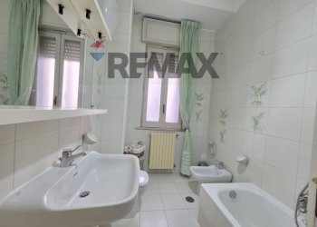 Bagno - Quadrilocale Via Monte Grappa
 
35, Cosenza - foto 6