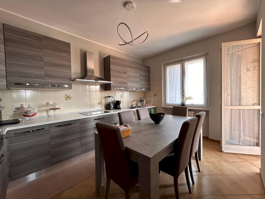 Cucina - Quadrilocale via Guglielmo Marconi, 50, Genola - foto 3