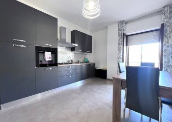 Foto 3 - Quadrilocale Via U. Fondacaro
 
10, Catanzaro - foto 3