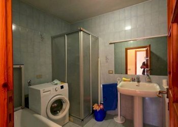 Bagno - Three-room apartment via Emilia Ovest, SN, Parma - photo 7