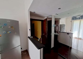 whatsapp image 2026-04-15 at 15.57.28 - Quadrilocale via Posalunga, Genova (zona Borgoratti) - foto 2