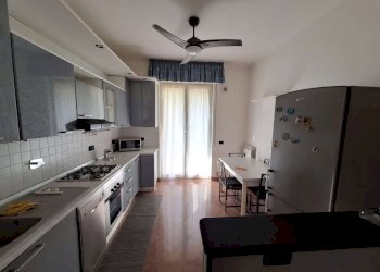 whatsapp image 2026-04-15 at 15.58.36 - Quadrilocale via Posalunga, Genova (zona Borgoratti) - foto 3