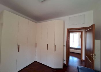 whatsapp image 2026-04-15 at 15.58.38 (1) - Quadrilocale via Posalunga, Genova (zona Borgoratti) - foto 12