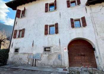 Facciata - Appartamento via Castello, 36, Idro - foto 2