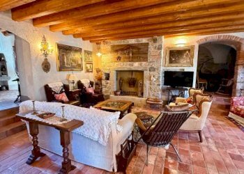 Salone - Appartamento via Castello, 36, Idro - foto 12