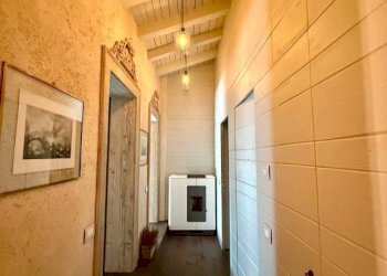 Corridoio - Appartamento via Castello, 36, Idro - foto 50