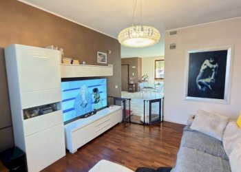 Salone - Villa via Pietro Secchia, 11, Occhieppo Superiore - photo 25