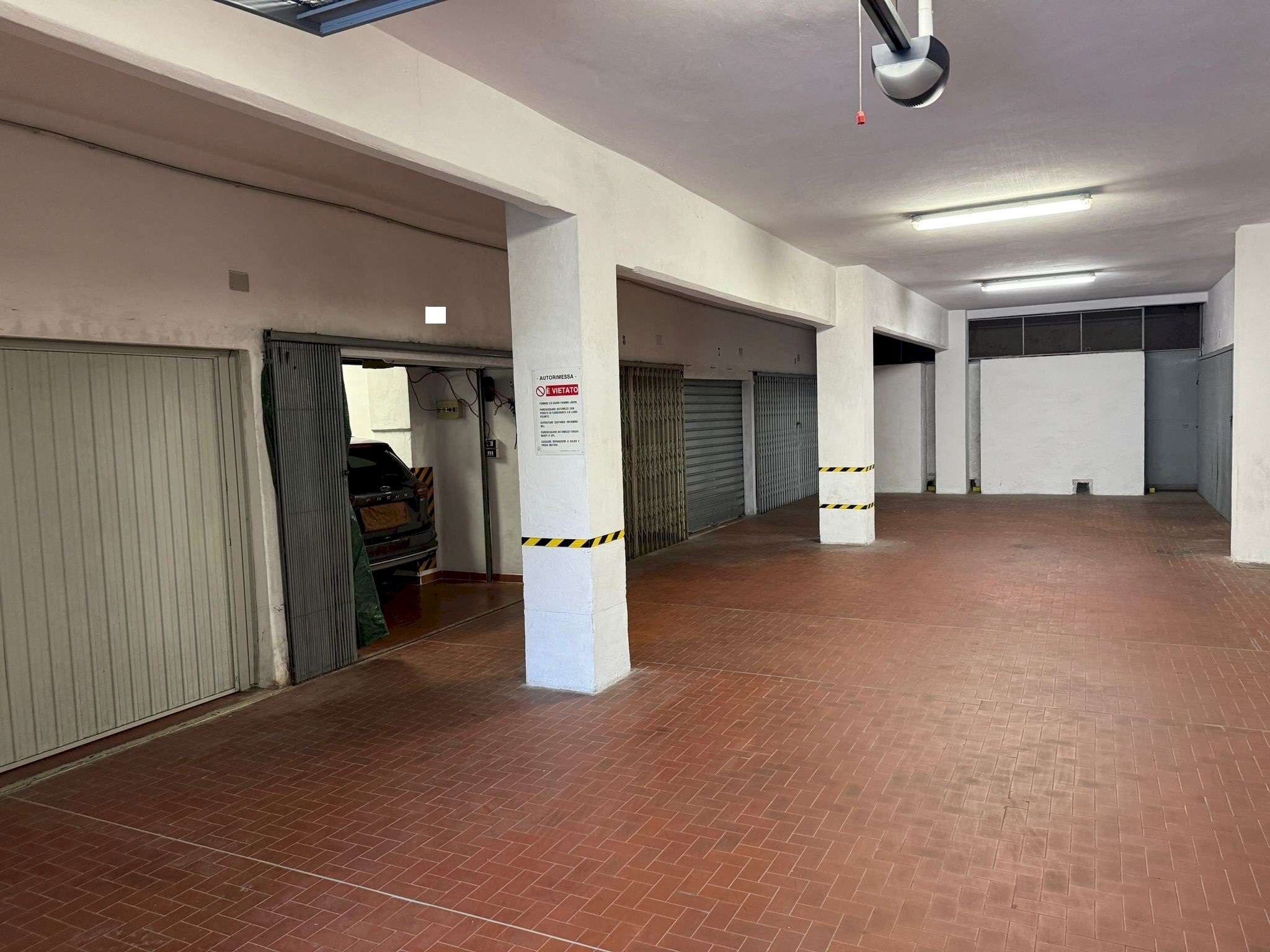 Box VIA DIVISIONE ACQUI, Genova (zona Quinto) - foto 1