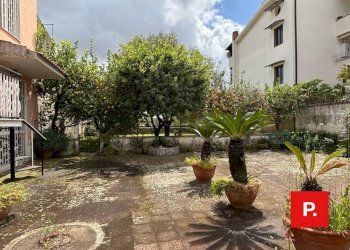 Foto 3 - Casa indipendente Via Grassi
 
1, Caserta - foto 3