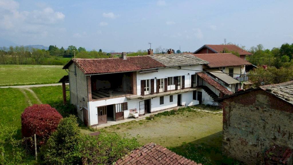 Facciata - Rustico via Delio Godino, 37, San Secondo di Pinerolo - foto 3