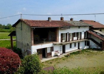 Facciata - Rustico via Delio Godino, 37, San Secondo di Pinerolo - foto 4