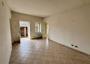 Camera da letto - Rustico via Delio Godino, 37, San Secondo di Pinerolo - foto 17