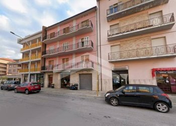 Foto 1 - Stabile - Palazzo Via XXIV Maggio
 
129-132-133, Campobasso - foto 1