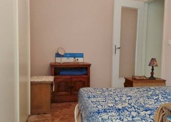 Camera da letto - Bilocale via Privata Schiappacasse, 11, frazione San Massimo, Rapallo - foto 14