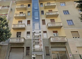 FACCIATA - Terreno non edificabile via Sant'Ambrogio, 5/6, Torino (zona Pozzo Strada) - foto 2