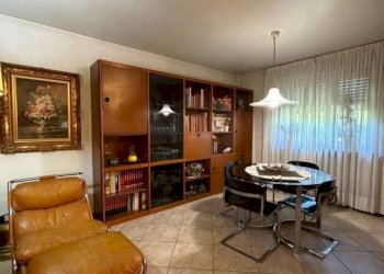 Sala da pranzo - Villa viale Bruno Buozzi, Vinovo - foto 16
