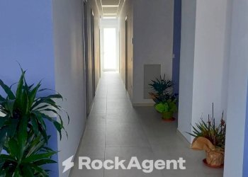 Interno palazzo - Ufficio via Nazionale, 77, Sant'Egidio del Monte Albino - foto 3