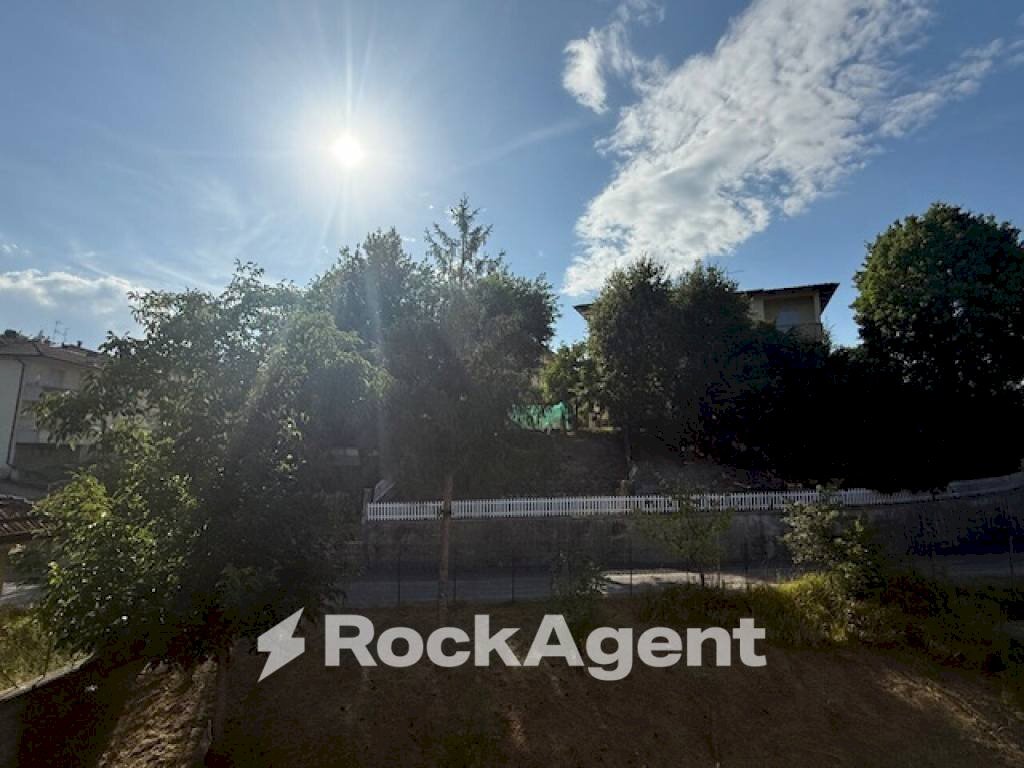 Terreno - Three-room apartment via Puccini, Solignano - photo 2