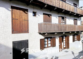 Facciata - Trilocale Borgata Les Arnauds, 25, Bardonecchia - foto 2