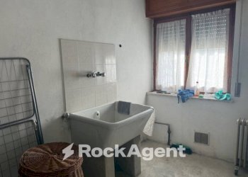 Lavanderia - Casa indipendente via Terroni Domenico, Borgo Val di Taro - foto 13