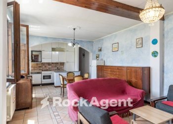 Salone - Stable - Palace via Massazza, 23, Mede - photo 3