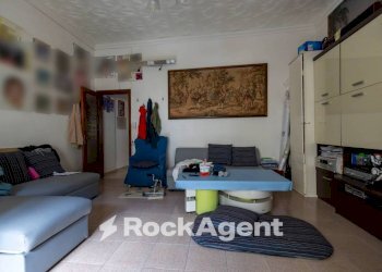 Salone - Trilocale vico III Gradoni Porta Marina, 2, Catanzaro - foto 5