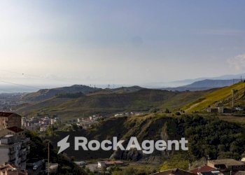 Vista - Stabile - Palazzo via Vincenzo D'Amato, 70, Catanzaro - foto 30