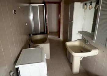 Bagno - Appartamento via Matteo Luigi Guerrieri, 6, Foggia - foto 8