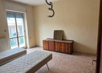 Camera da letto - Appartamento via Matteo Luigi Guerrieri, 6, Foggia - foto 10