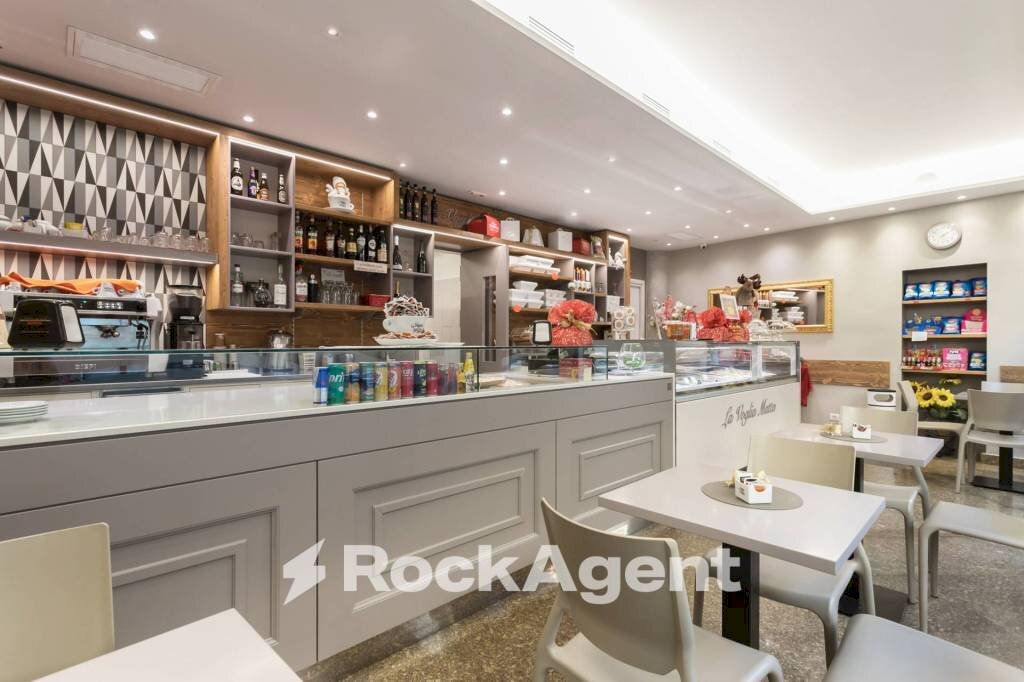 Interno non residenziale - Negozio via della Vittoria, 8, Bonate Sopra - foto 3