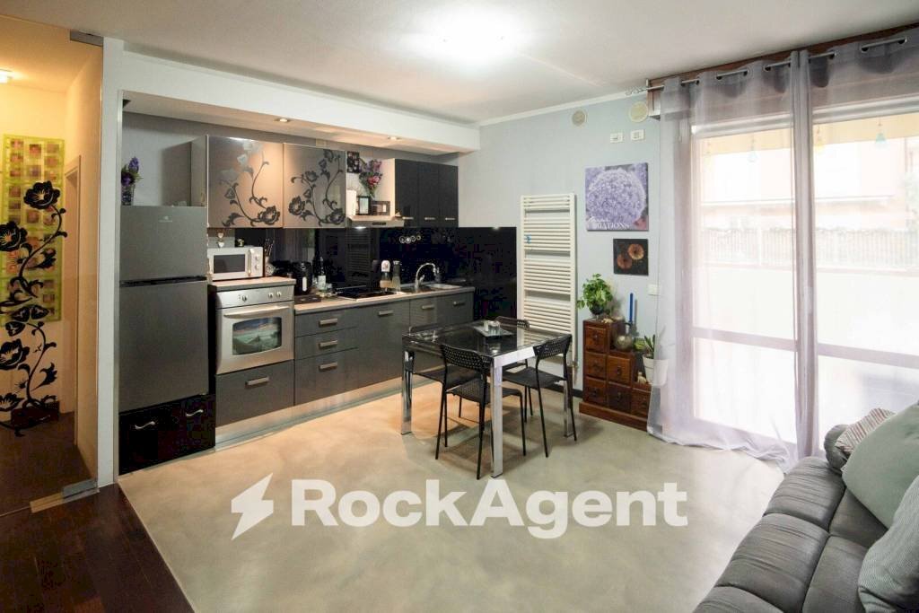 Cucina - Trilocale via Arno, 24, Rimini - foto 3