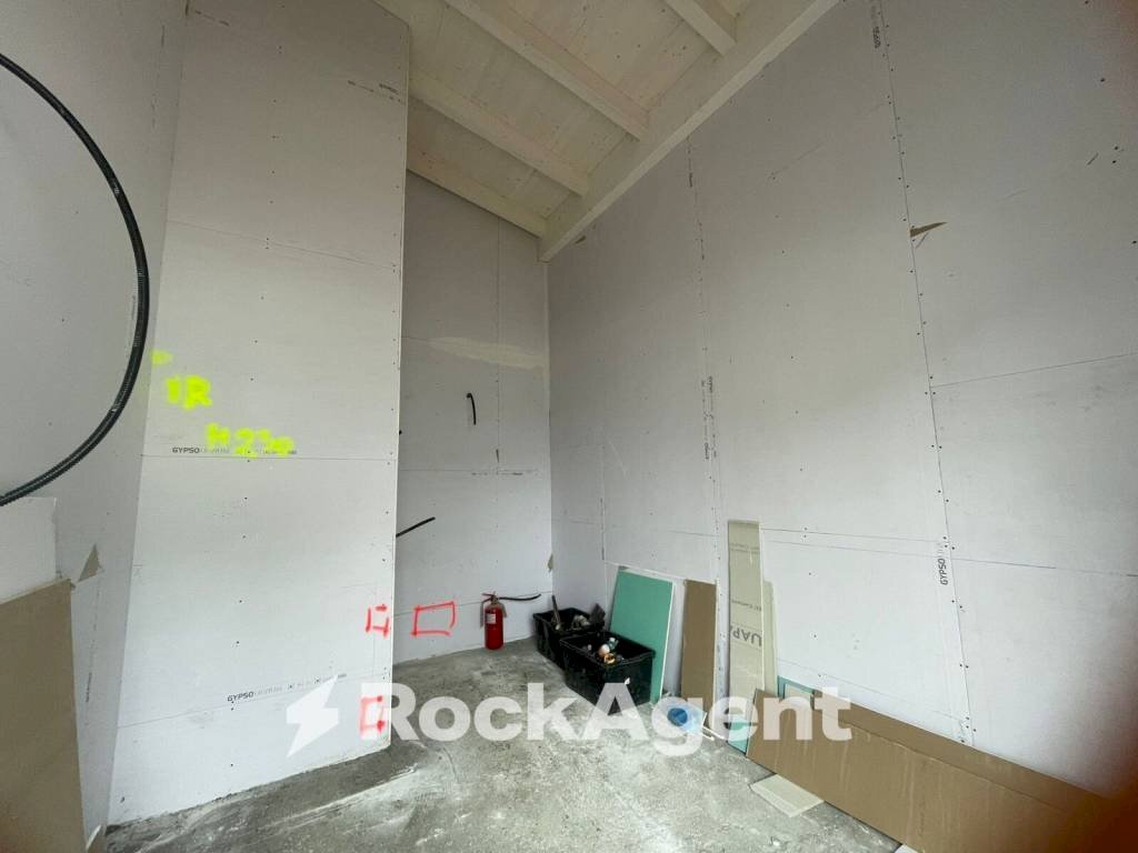 Stanza non arredata - Villa via Tramia, Garlasco - photo 3