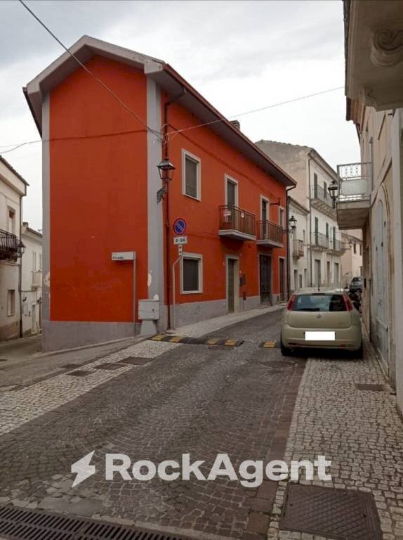 Zona - Casa indipendente corso Giuseppe Mazzini, 71, Torre De' Passeri - foto 1