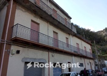 Facciata - Casa indipendente corso Antonio Gramsci, Grotteria - foto 1