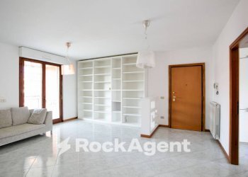 Salone - Quadrilocale via Rocca dei Nibli, Roma - foto 4