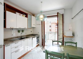 Cucina - Quadrilocale via Rocca dei Nibli, Roma - foto 12