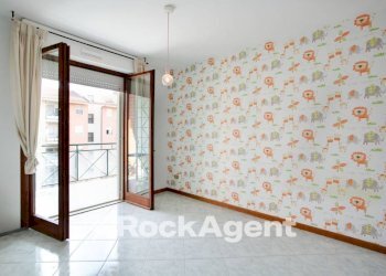 Camera da letto - Quadrilocale via Rocca dei Nibli, Roma - foto 30