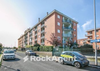 Facciata - Quadrilocale via Rocca dei Nibli, Roma - foto 45