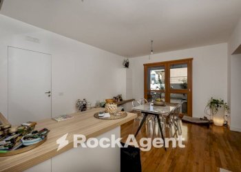 Salone - Bilocale via Giana Anguissola, 41, Roma - foto 3