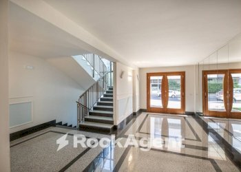 Interno palazzo - Bilocale via Giana Anguissola, 41, Roma - foto 13