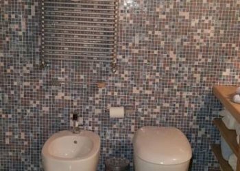 Bagno - Bilocale vico del Vasto a Chiaia, Napoli (zona Chiaia) - foto 17