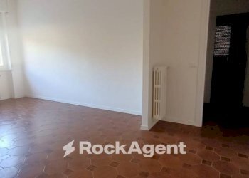 Cucina - Appartamento viale Martiri della Libertà, 34, Mede - foto 4