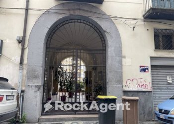 Facciata - Shop via Costantino Astarita, 43, Pagani - photo 27