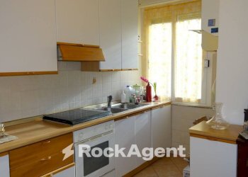 Cucina - Bilocale via Giovanni Verga, 4, Loano - foto 9