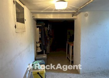 Cantina - Villa via delle Nazioni Unite 36, Alanno - foto 23