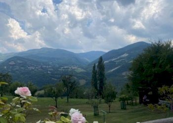 Vista - Stabile - Palazzo strada Terenzo - Bardone, Terenzo - foto 1