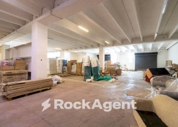 Interno non residenziale - Negozio viale Lucrezia della Valle, Catanzaro - foto 2