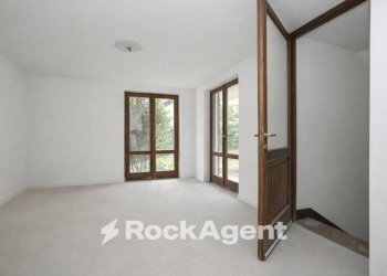 Interno palazzo - Villa via Tagliamento, 22, Seriate - foto 12