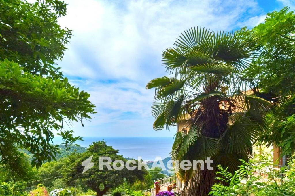 Vista - Trilocale via del Poggio, 10, Varazze - foto 3